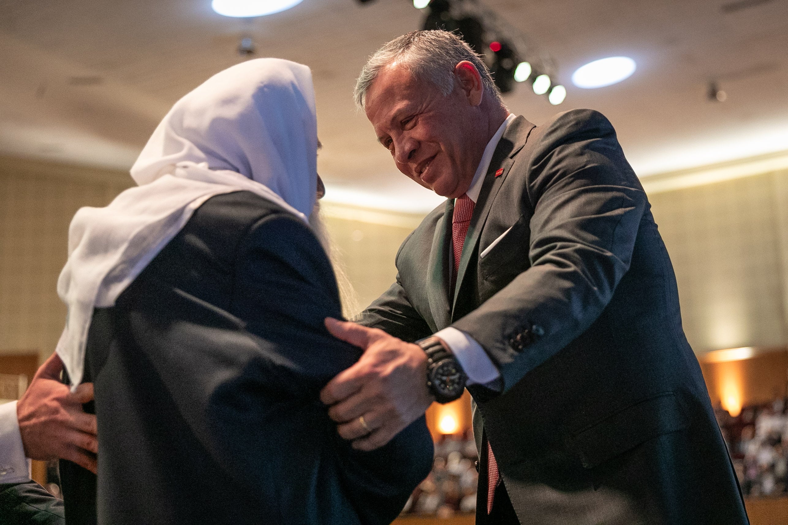 His Majesty King Abdullah II Bestows Medals On Excelling Jordanian ...